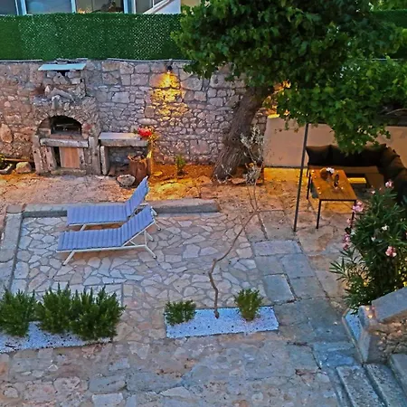 Holiday home House Vento With Private Backyard