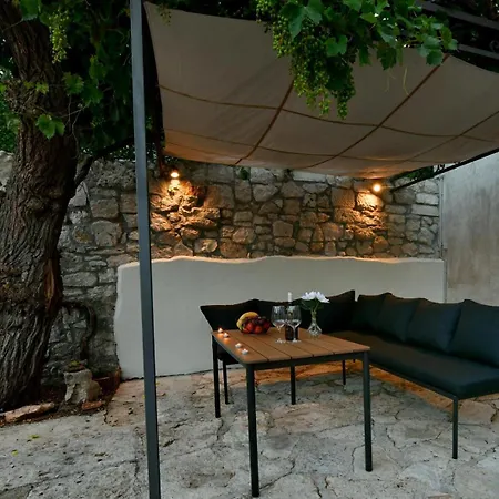 House Vento With Private Backyard * Porec